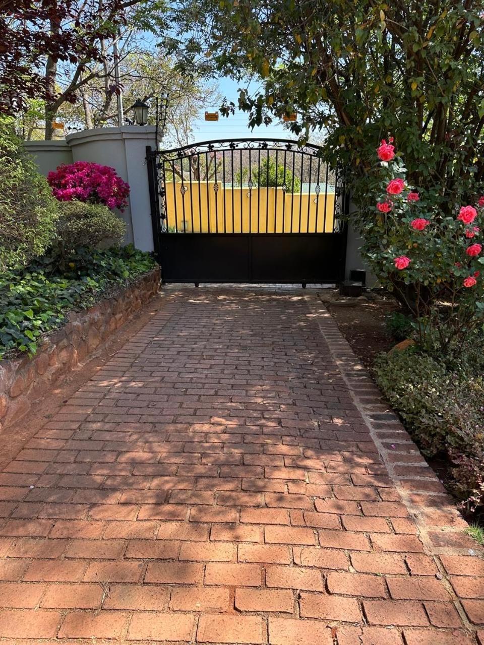 Apartment Bagley Terrace 136 Johannesburg
